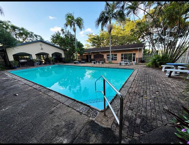 2 BEDROOM TOWNHOUSE FOR SALE IN SHELLY BEACH